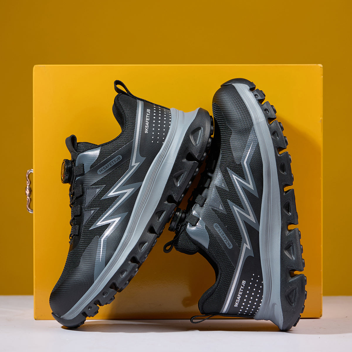 TFW Men's Steel Toe Sneakers Rotating Buckle Lightweight - product photo 24