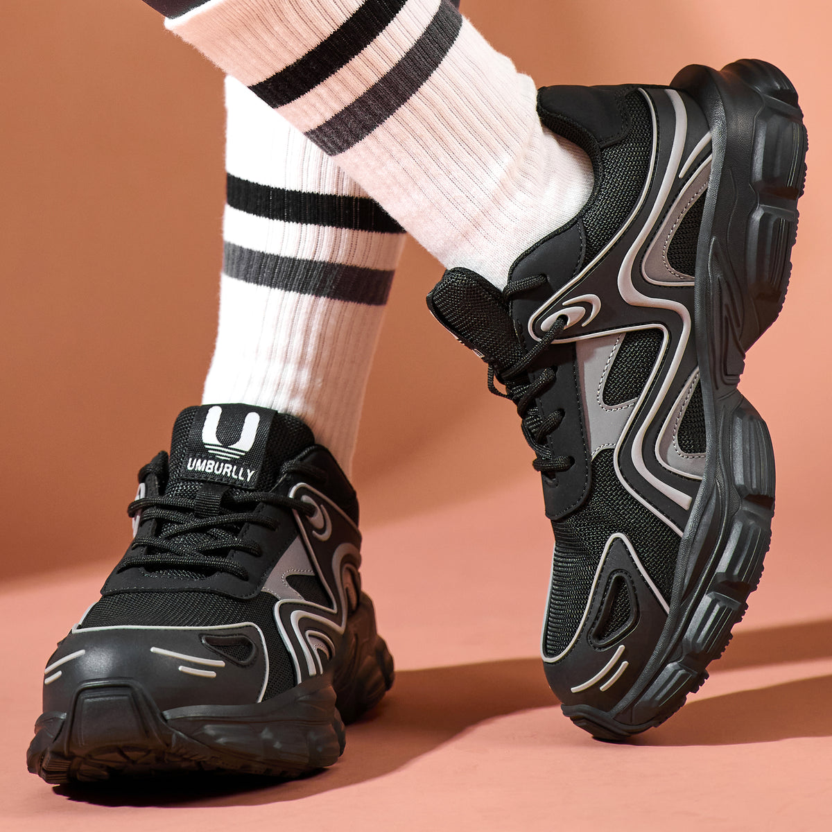 Women's Steel Toe Safety Sneakers: Light & Non-Slip - product photo 3