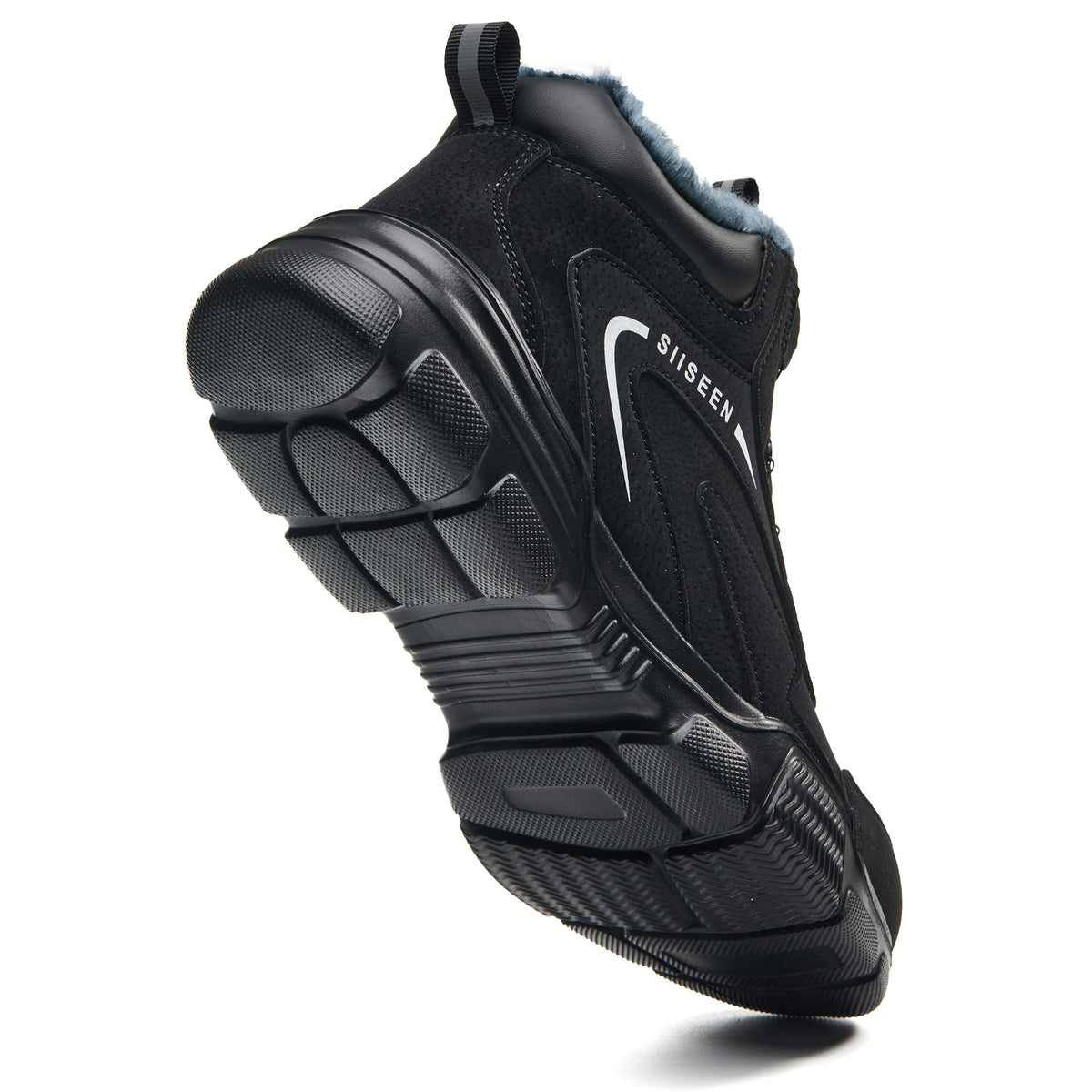 Black 8012 fleece-lined work boot angled to show its textured outsole